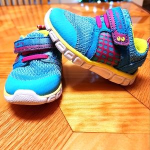Stride Rite Surprize toddler girls size 4